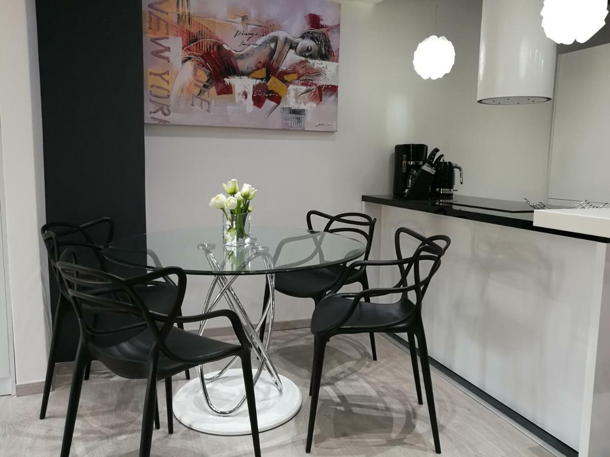 Palladium II City Center Apartments ماكارسكا المظهر الخارجي الصورة