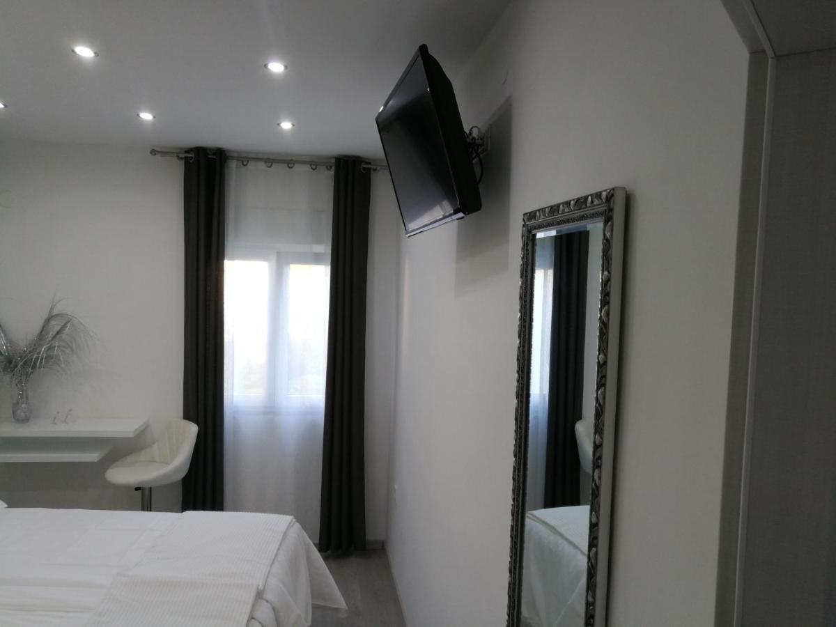 Palladium II City Center Apartments ماكارسكا المظهر الخارجي الصورة