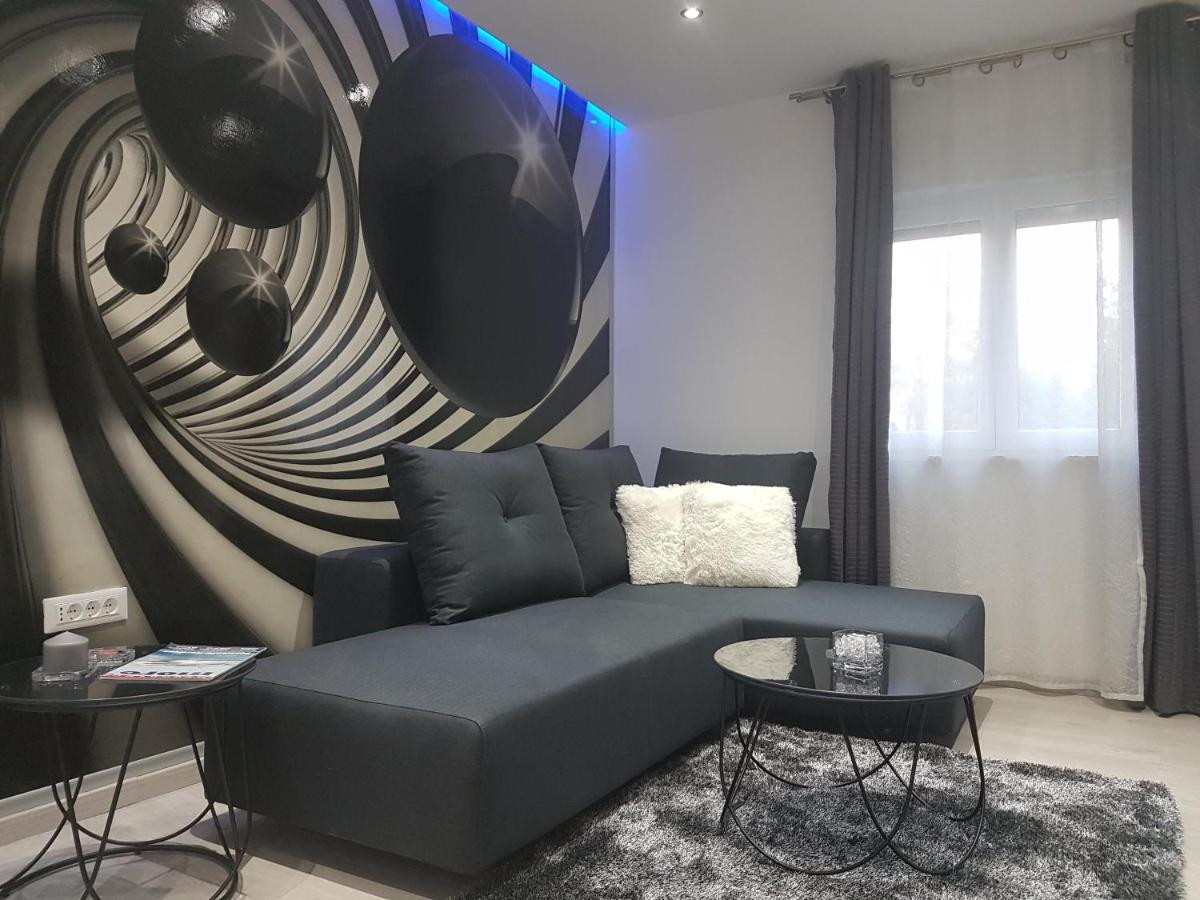 Palladium II City Center Apartments ماكارسكا المظهر الخارجي الصورة